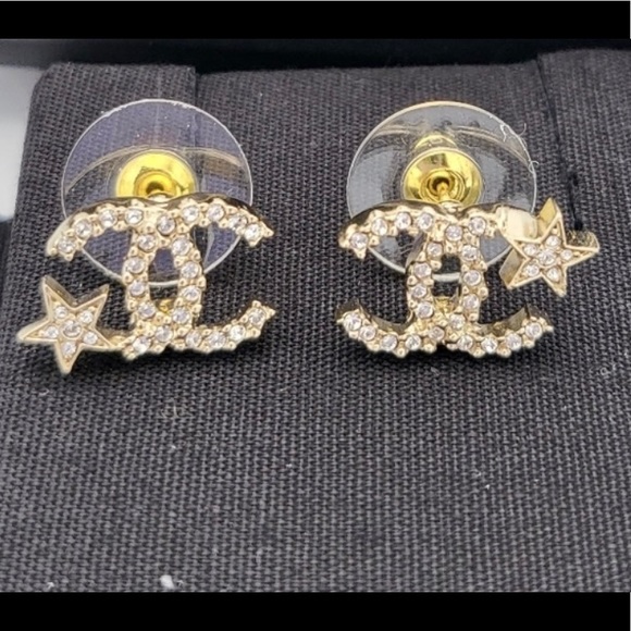 CHANEL earrings ❌SOLD on Tradsy ❌ - Picture 4 of 5